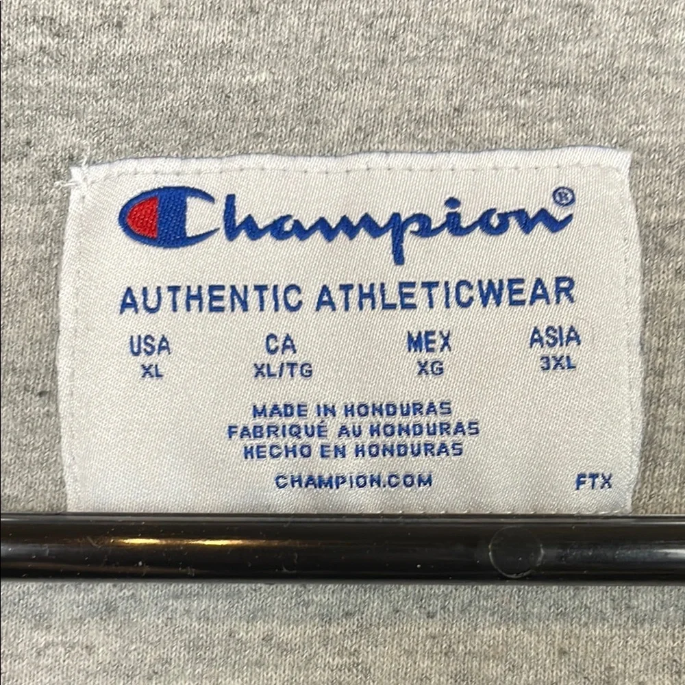 Champion Men’s Black Crewneck Fleece Lined Athleisure Loungewear Sweatshirt - Picture 7 of 8